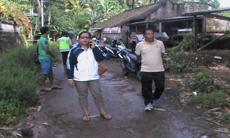 Senderan Pura jebol