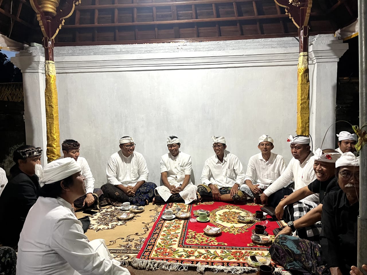 #Camat Susut Bersapa, Bersinergi Untuk Menyapa #Bapak Camat Susut Menghadiri Uleman Dewayadnya Di Pu